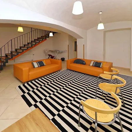Jiriho Z Podebrad Appartement