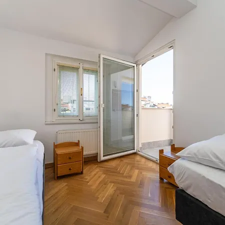 Jiriho Z Podebrad Appartement *